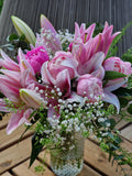 Bouquet de lys et pivoines